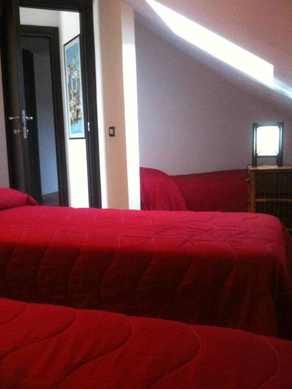 Casa Vacanze Surriano 夏卡 外观 照片