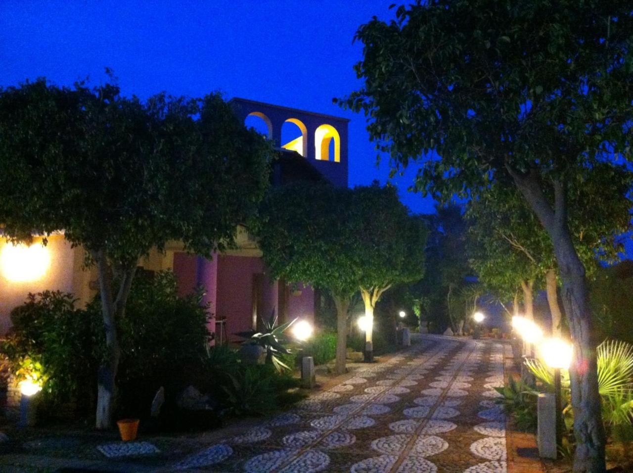 Casa Vacanze Surriano 夏卡 外观 照片