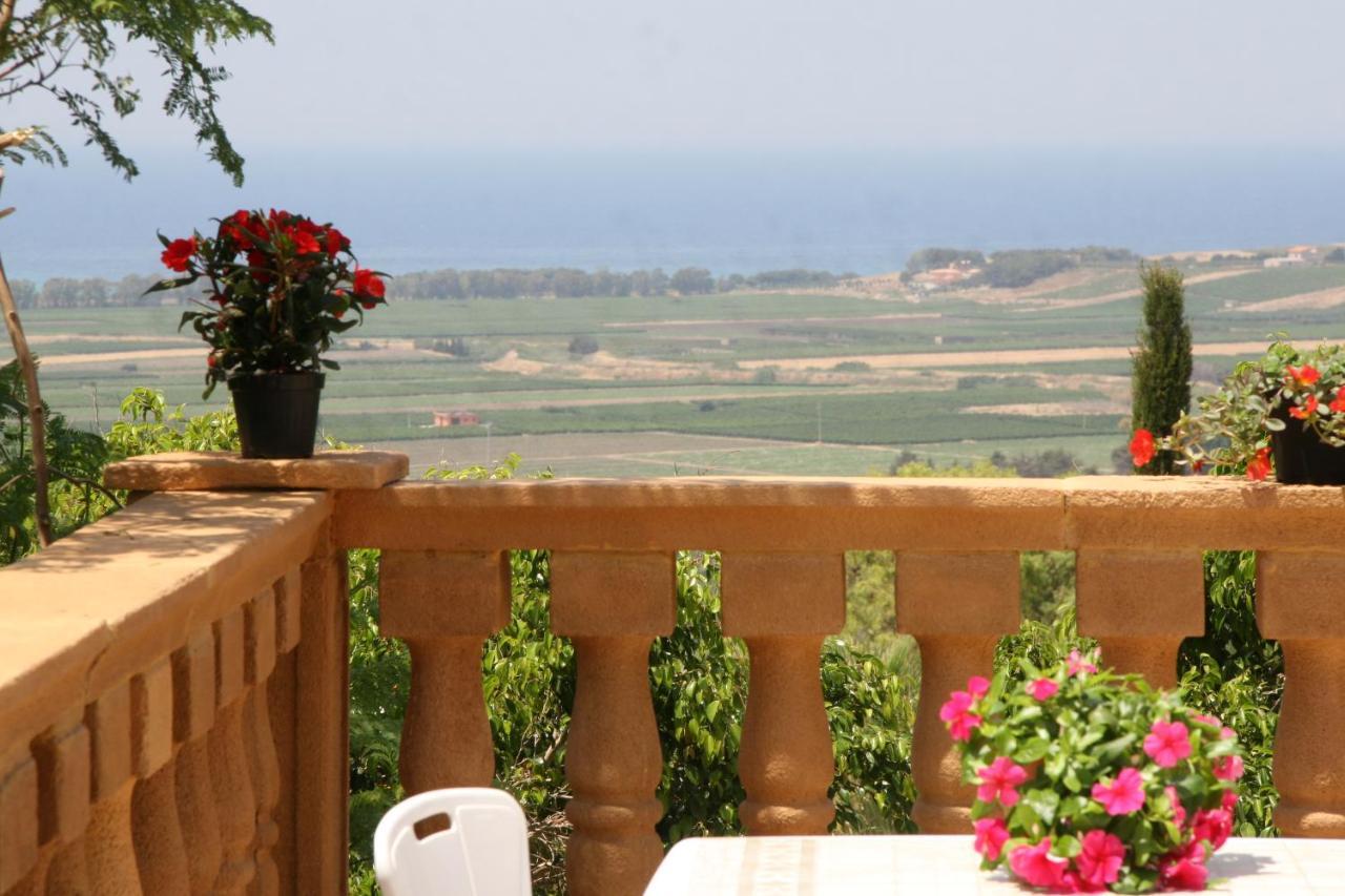 Casa Vacanze Surriano 夏卡 外观 照片