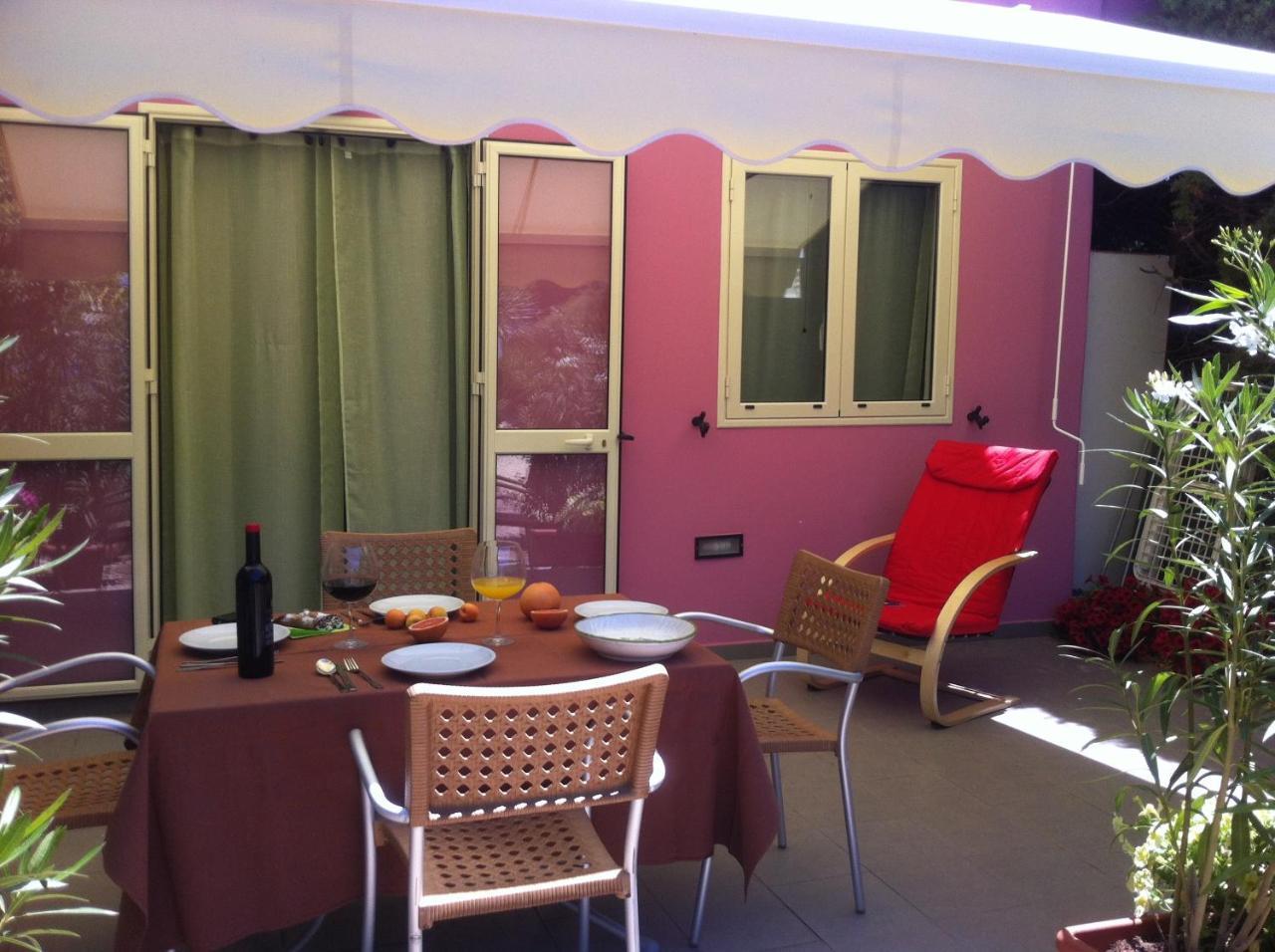 Casa Vacanze Surriano 夏卡 外观 照片